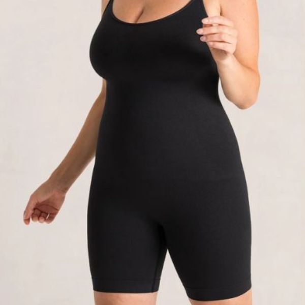 Body z okrągłym dekoltem do połowy ud